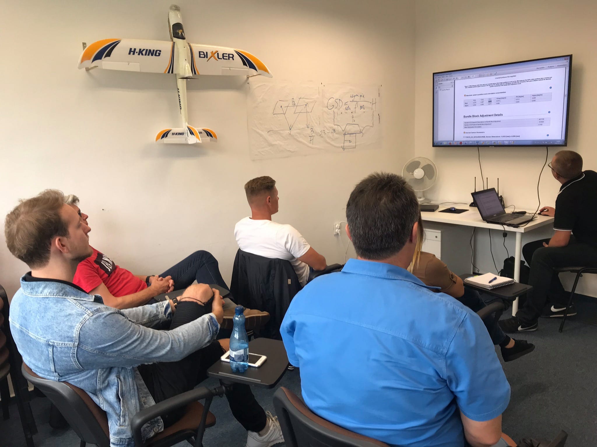 Sala szkoleniowa – analiza danych fotogrametrycznych i GSD DRONE4TECH